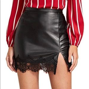 Widirara’s sexy leather waist skirt